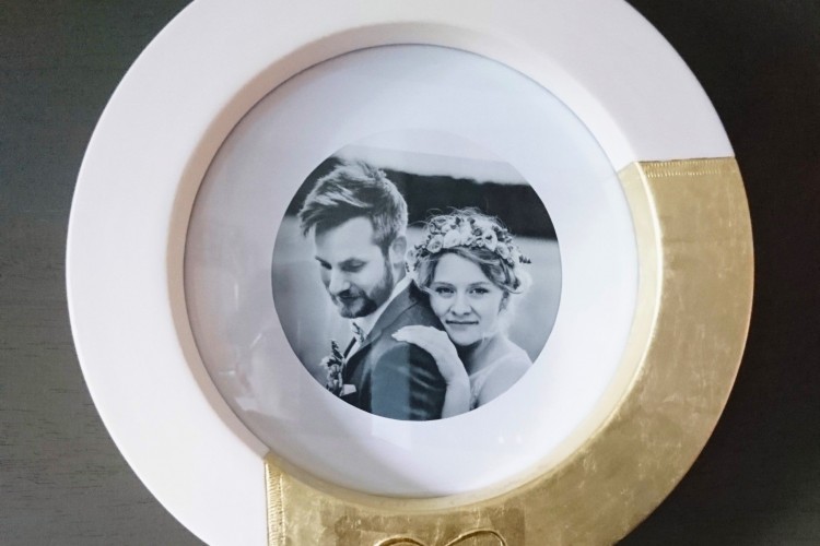 Bilderrahmen für Hochzeitsbild mit Personalisierung, Fotografie hinter Glas